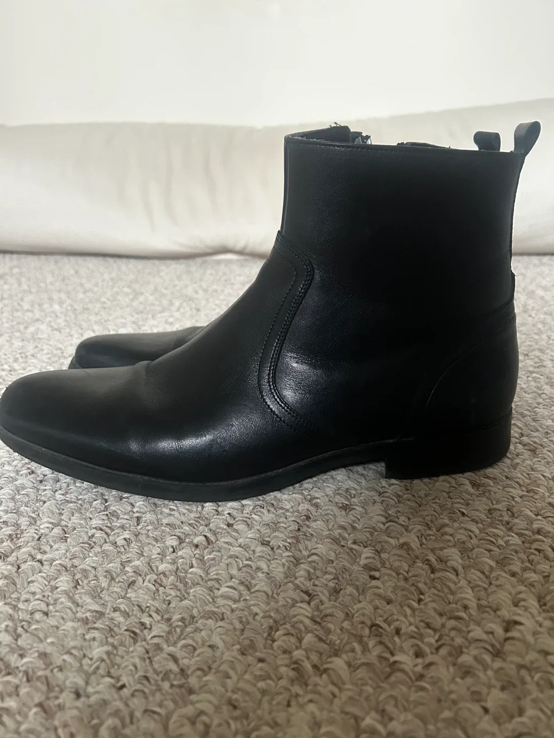 Browns Black Leather Chelsea Ankle Boots Italian - Size 44 image indicator(2)