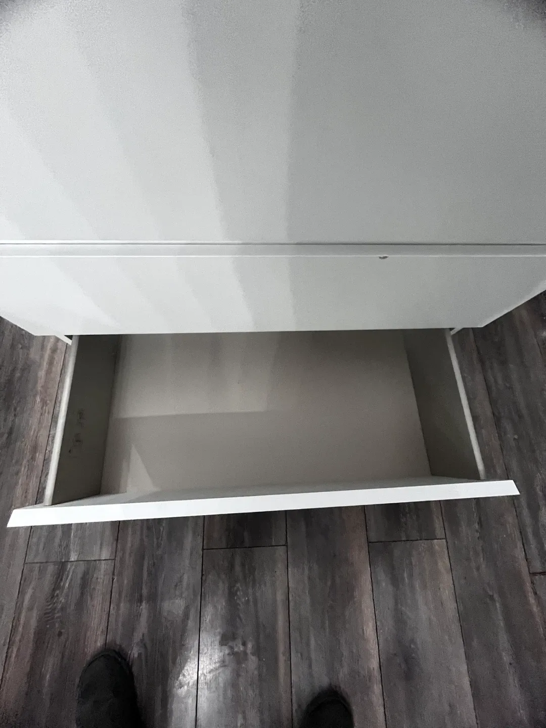 IKEA malm dresser image indicator(9)