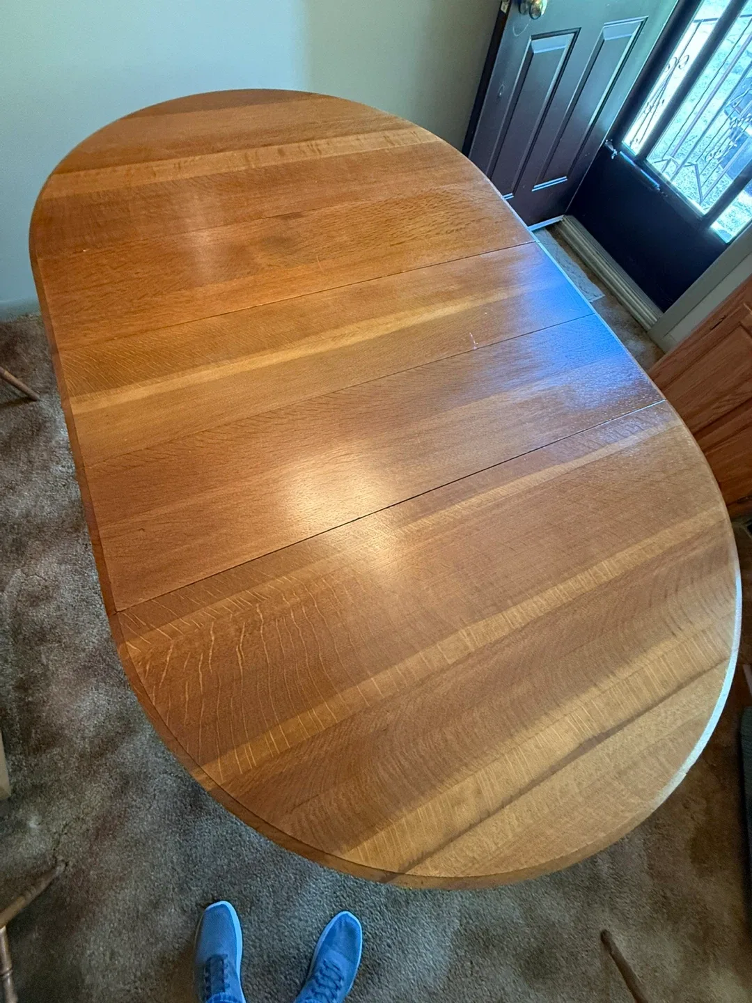 Round Wooden Extendable Dining Table image indicator(2)