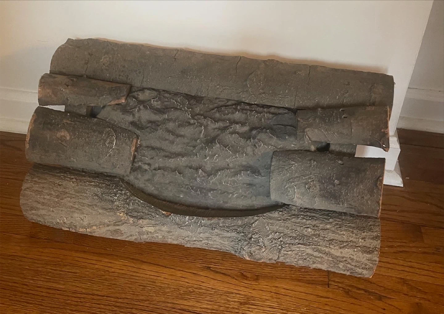 Vintage Faux Electric Light Up Fireplace Logs - photo 2