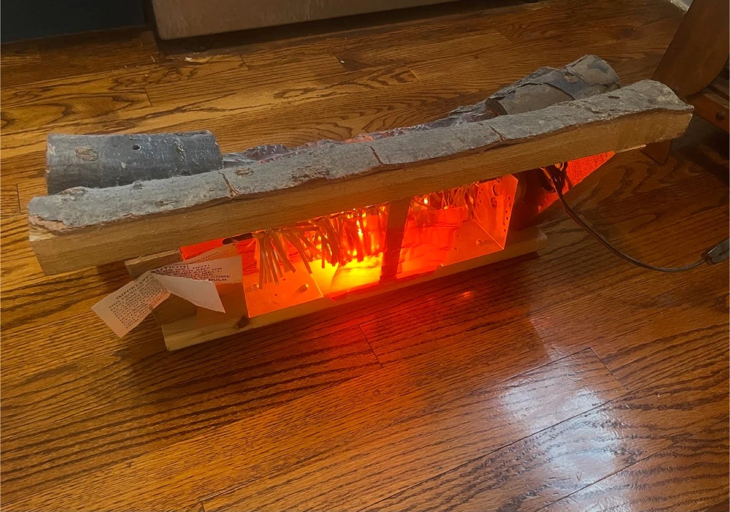 Vintage Faux Electric Light Up Fireplace Logs - photo 4