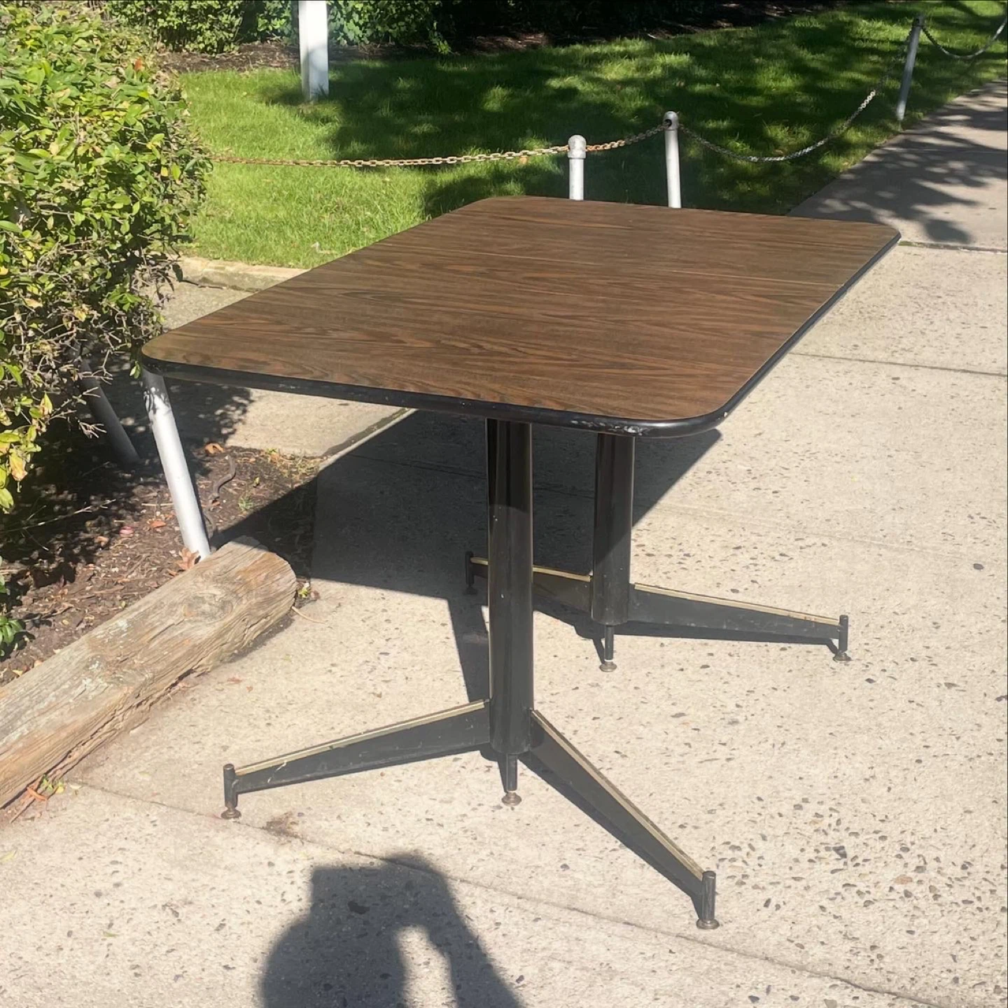 Vintage  Mid-Century Formica Top Metal Base Kitchen/Dining Table - photo 3