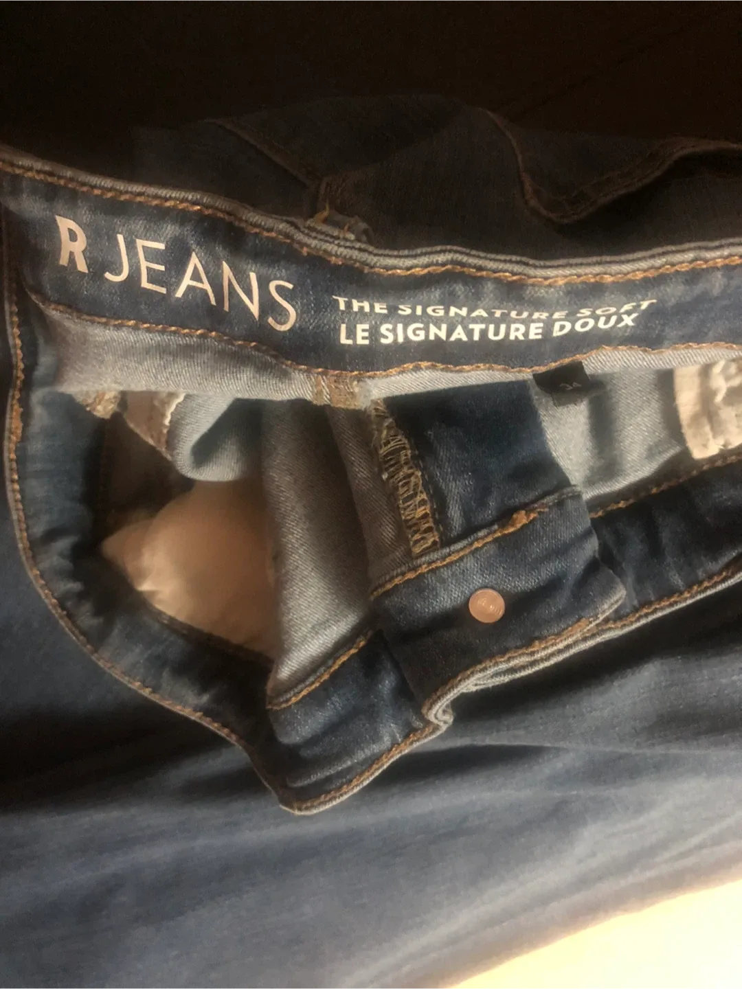 Signature Ladies Jeans image indicator(3)