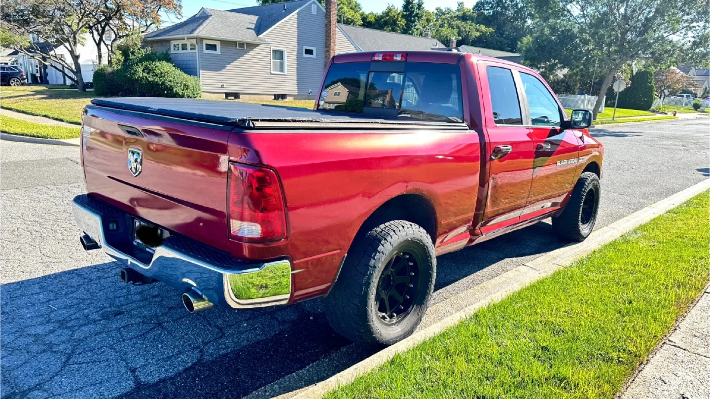 Red 2012 Dodge Ram 1500 Truck engine 5.7 hemi v8