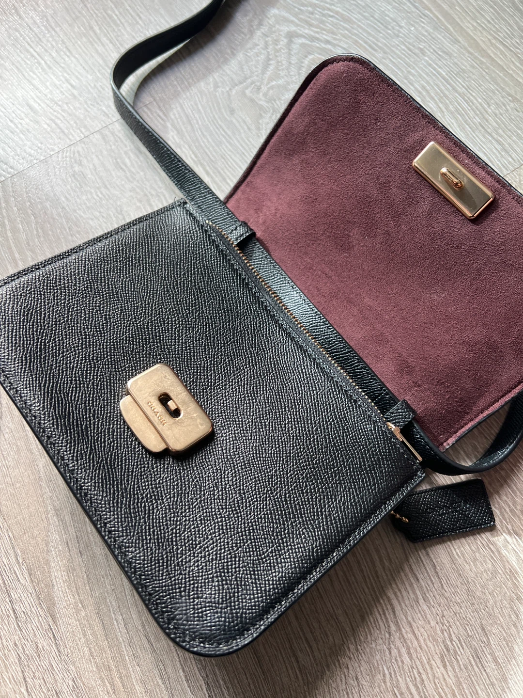 Coach Small Black Leather Crossbody Bag - photo 2