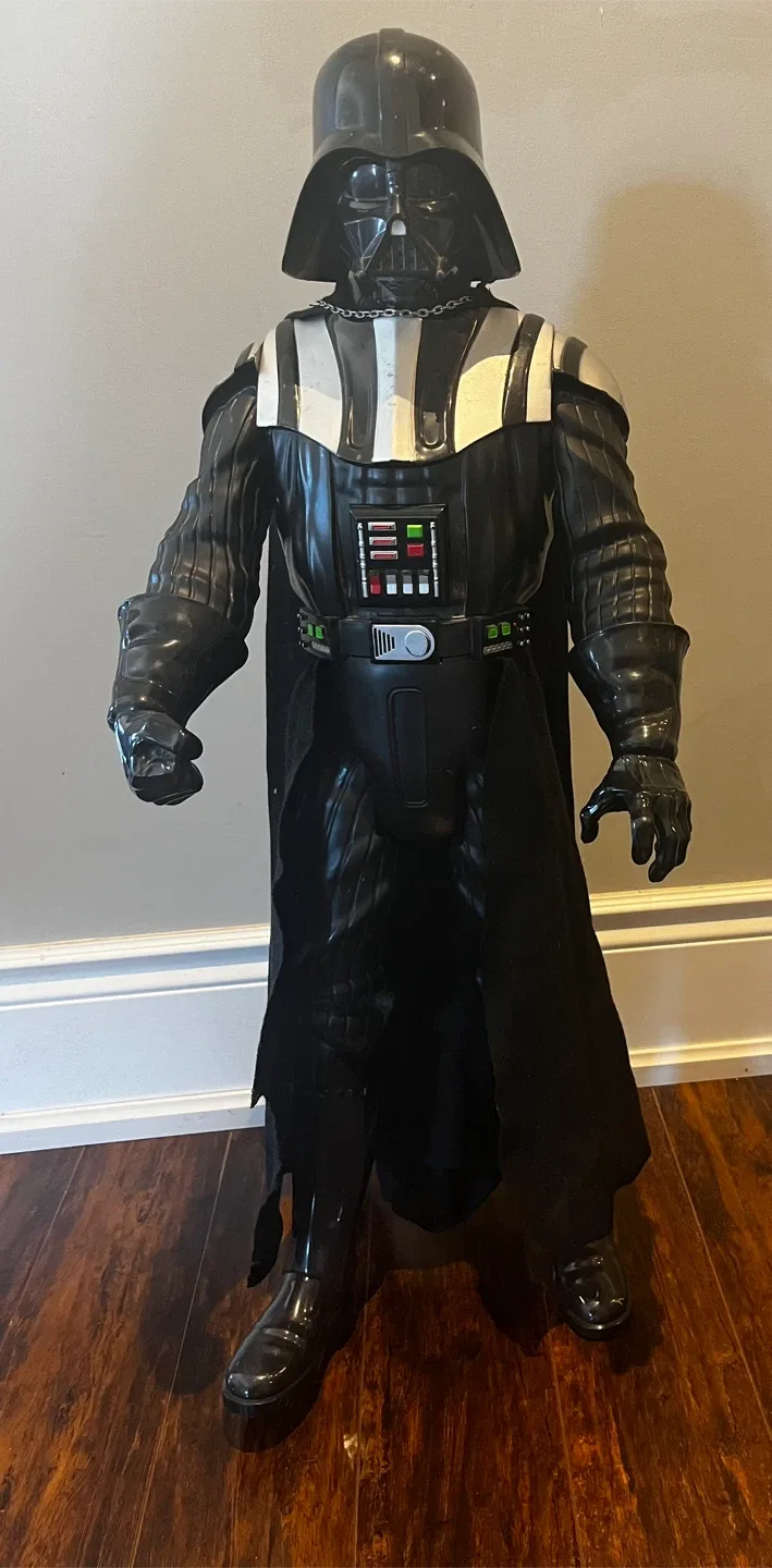 Star Wars Darth Vader Figure