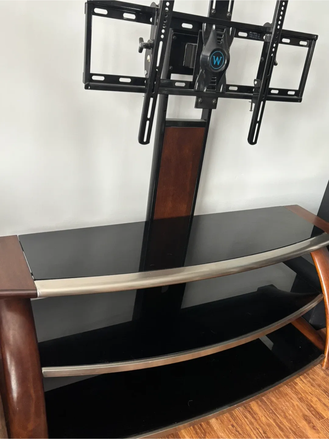 TV Stand with Mount image indicator(2)