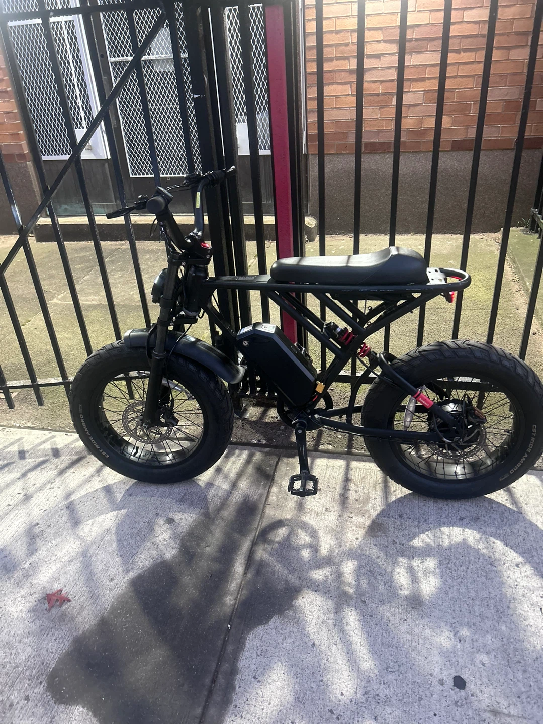 Electric Bike with charger and key