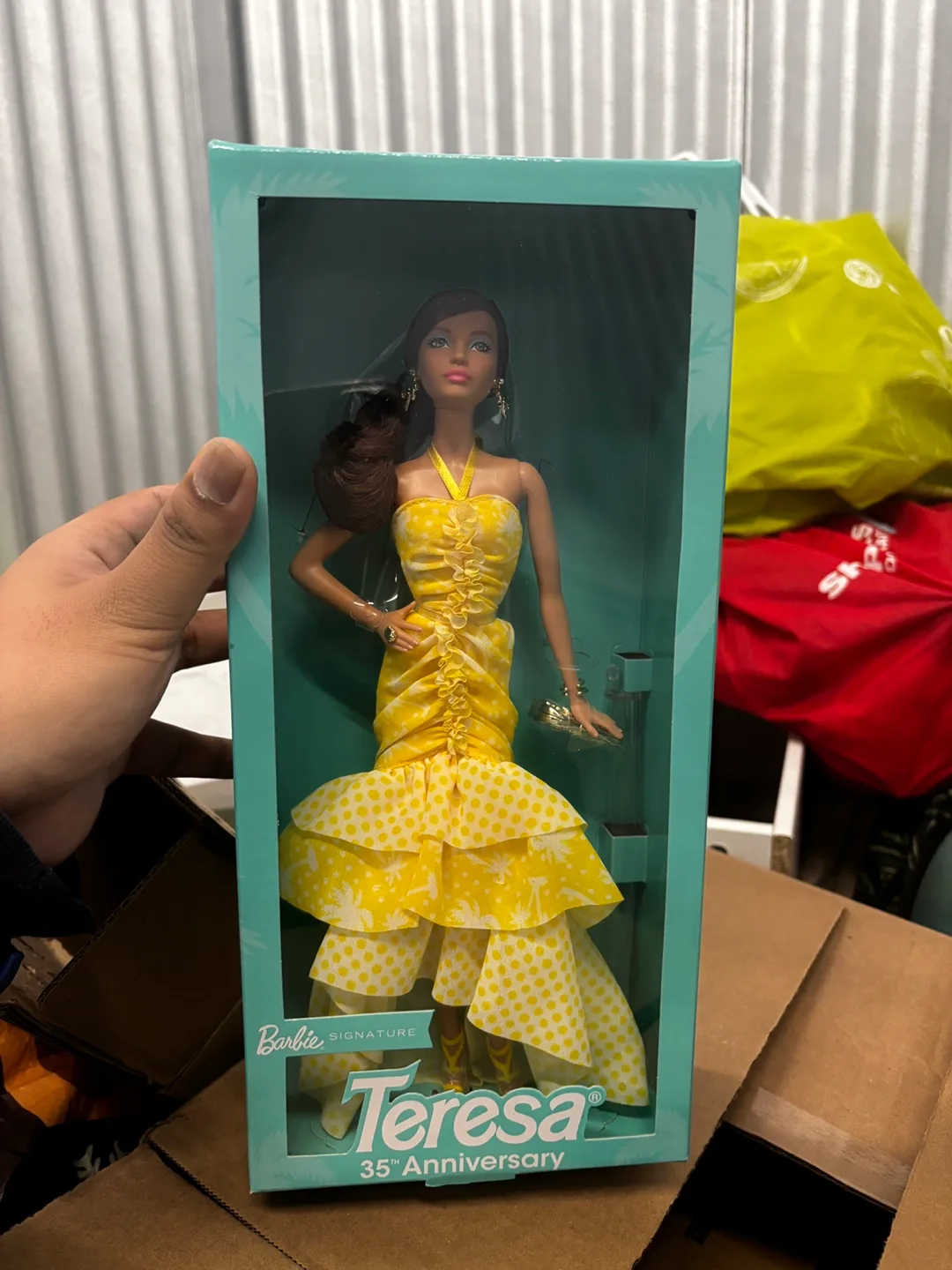 NIB Barbie 35th Anniversary Teresa Doll image indicator(4)