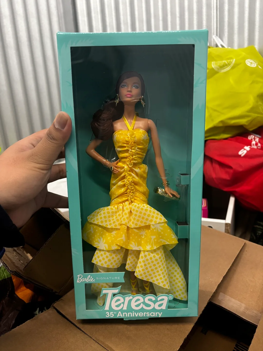 NIB Barbie 35th Anniversary Teresa Doll image indicator(2)