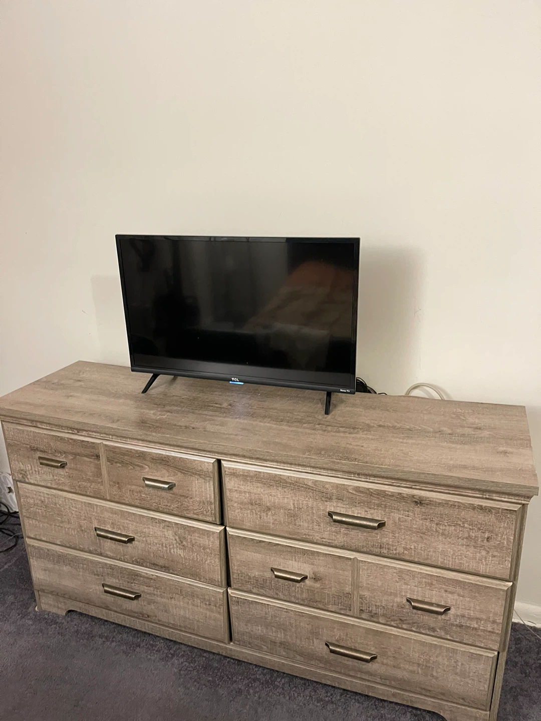Wood dresser
