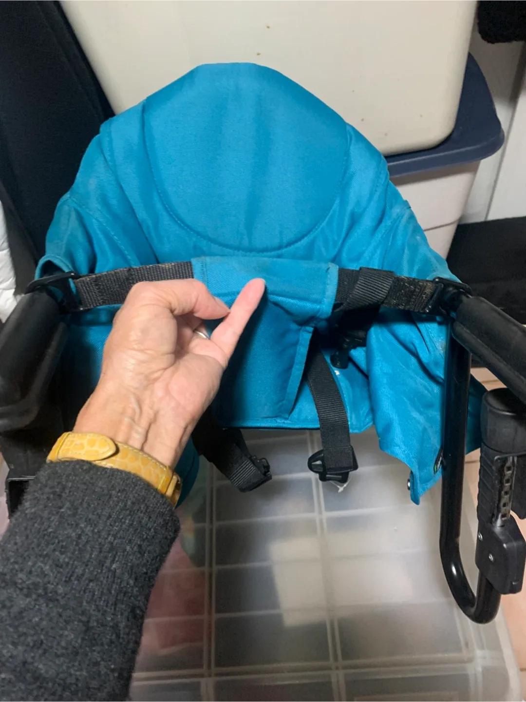 Guzzie+Guss Perch High Chair - Blue