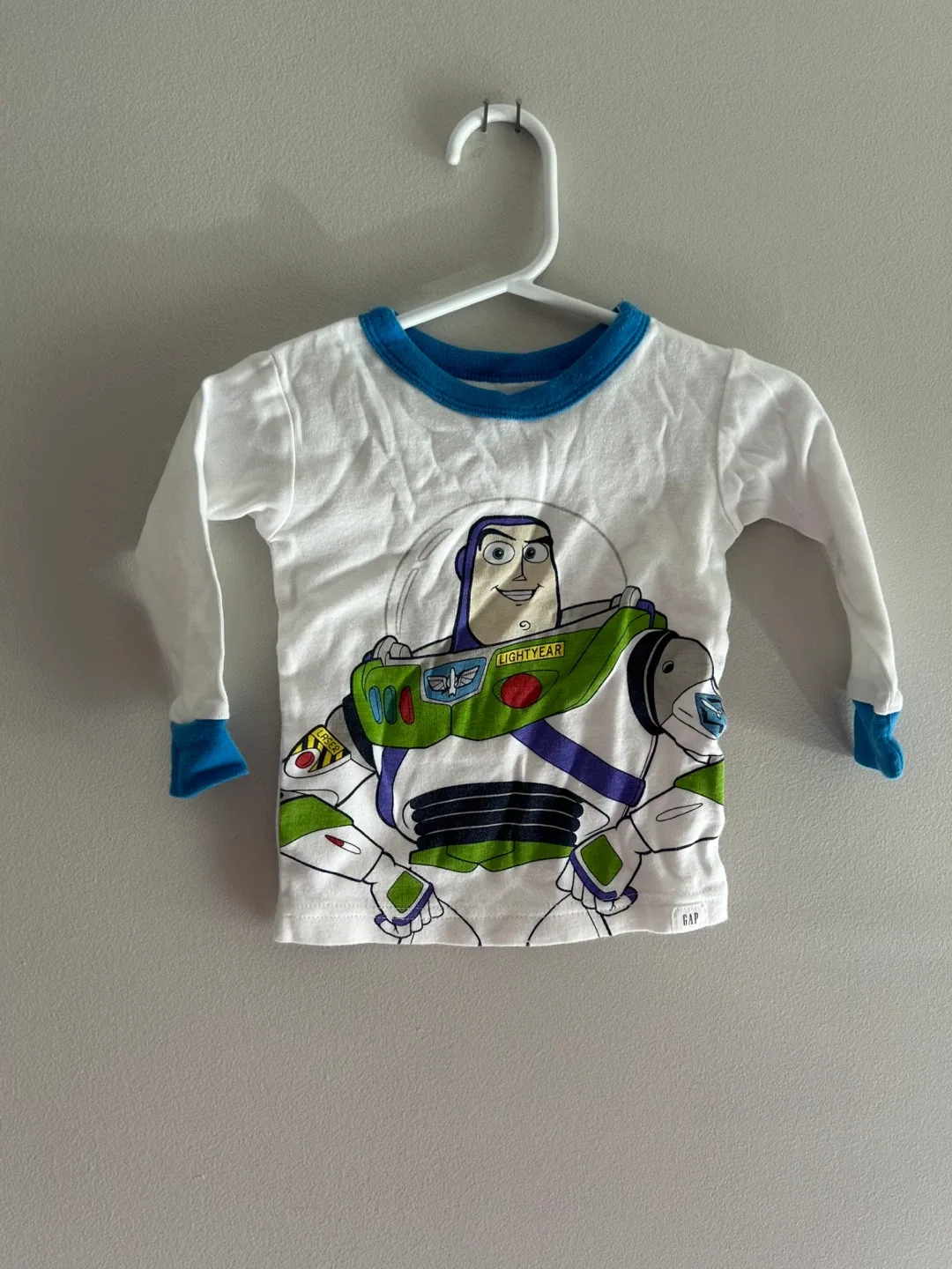 GAP x Pixar Buzz Lightyear Pajamas (6-12 Months) image indicator(3)