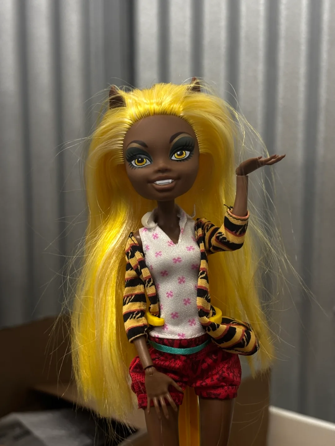 Monster High Claudia Wolf image indicator(2)