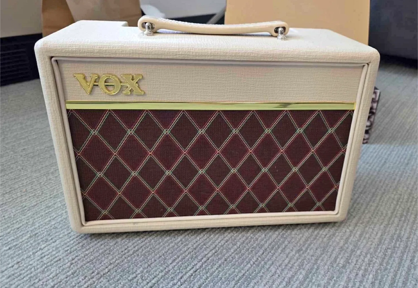 VOX Pathfinder 10 Guitar Amplifier - Excellent Condition