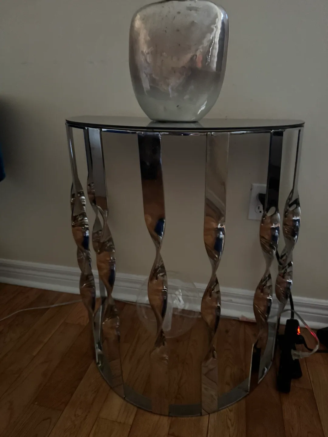 Silver Mirrored Half-Moon Console Table image indicator(2)