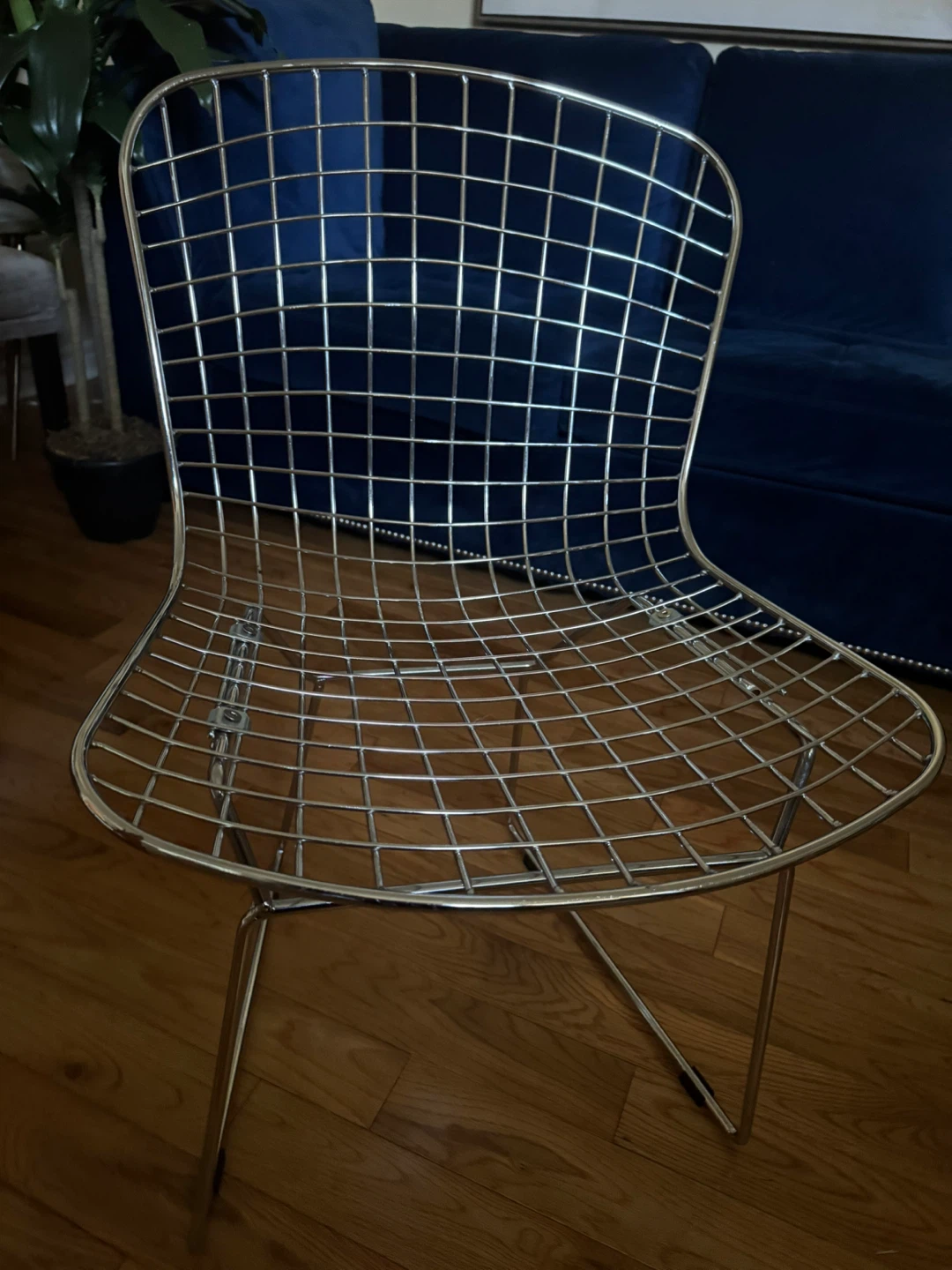 Bertoia Style Wire Chair