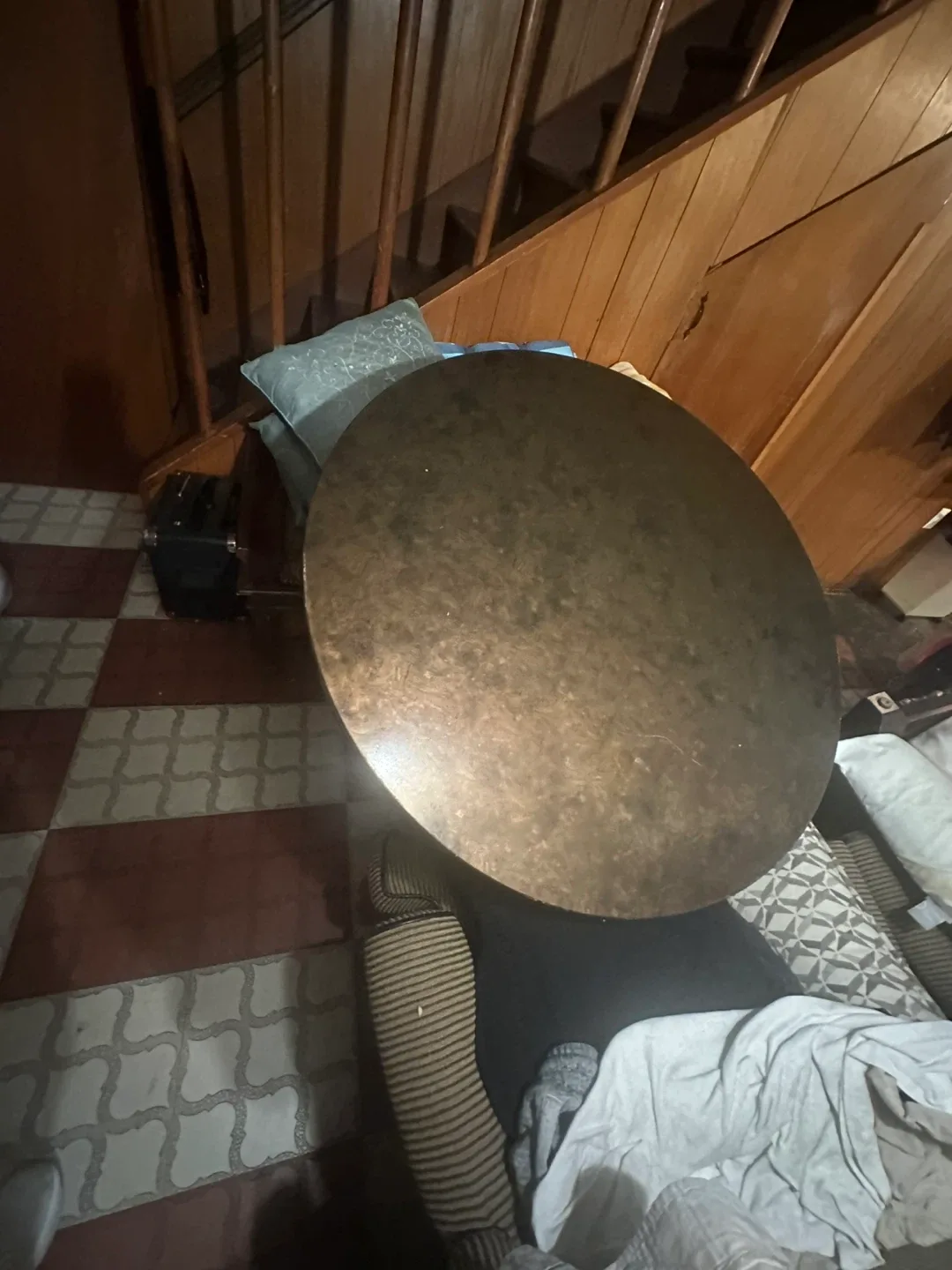 Round Brown Table image indicator(2)