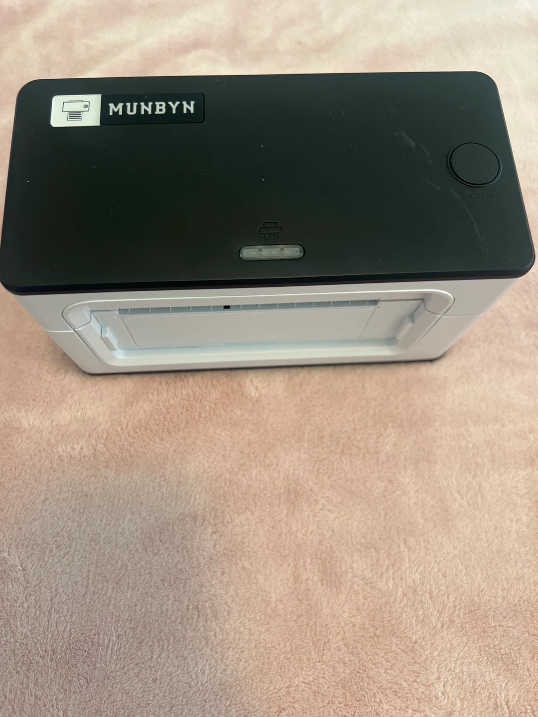 MUNBYN Label Printer - Like New!