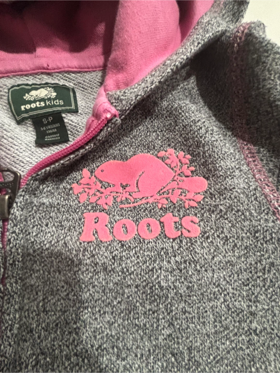 Roots Kids Full Zip Hoodie - Size 5-6 - photo 3