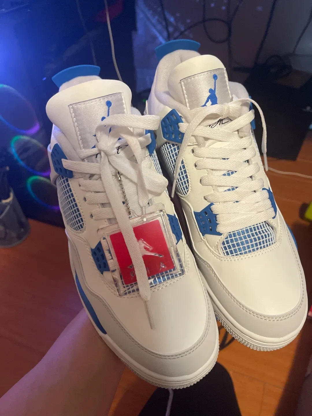 Air Jordan 4 Retro White/Blue image indicator(4)