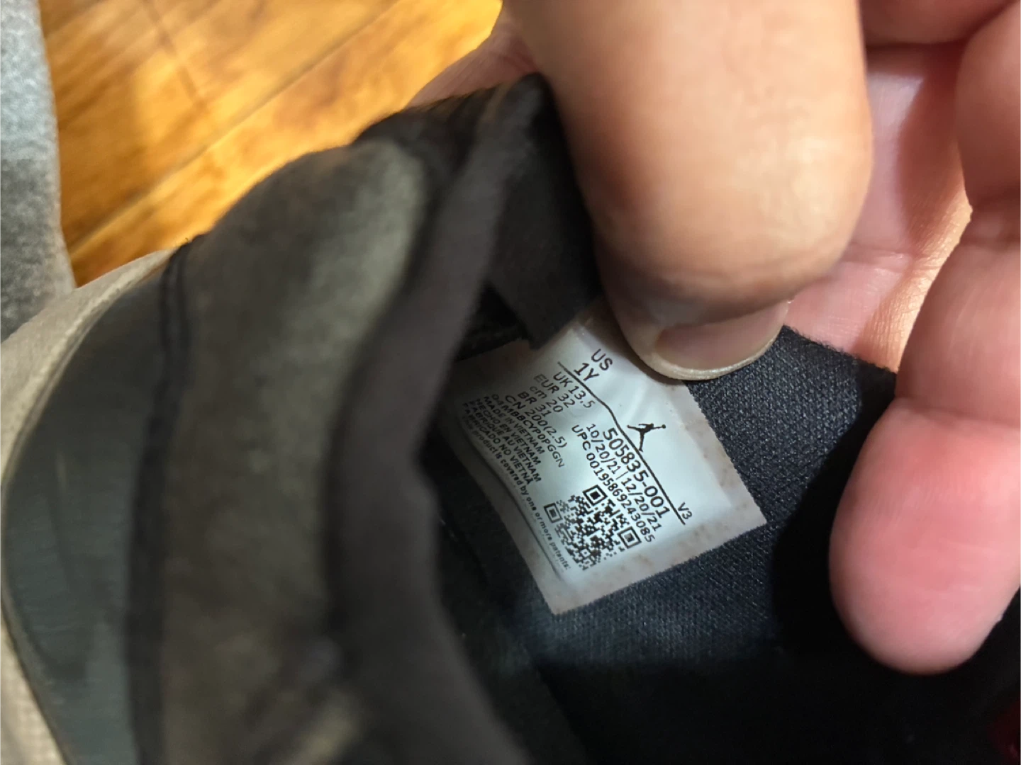 Used kids Jordan 11 low & Jordan 1 High midnight navy - photo 5