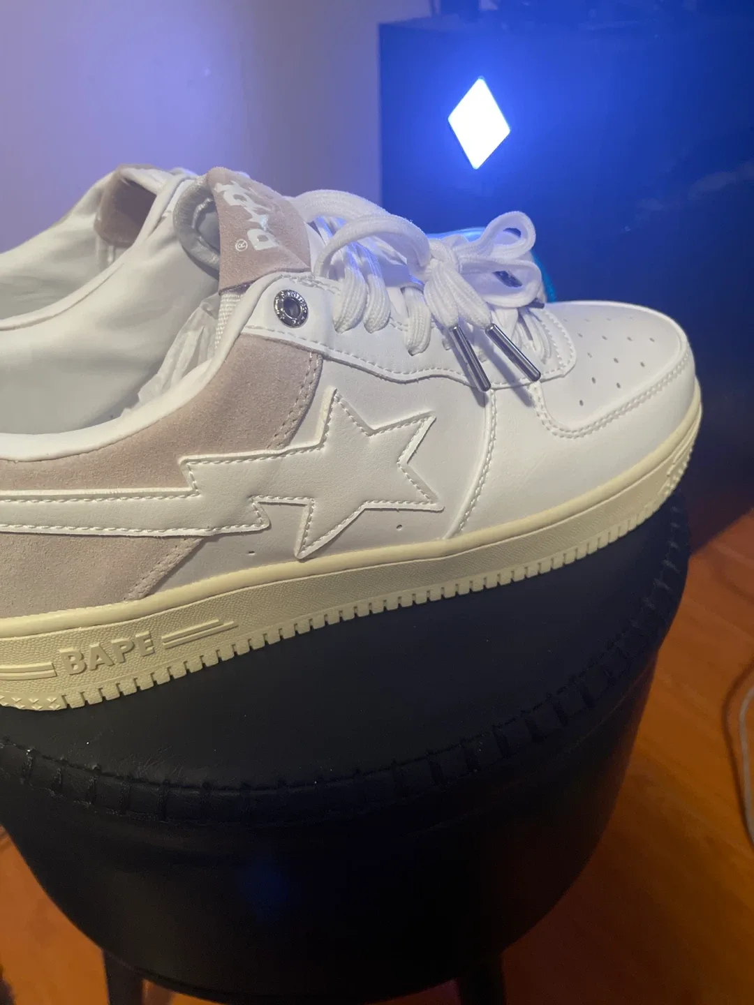 BAPE STA White/Beige Sneakers - Size 10 image indicator(4)