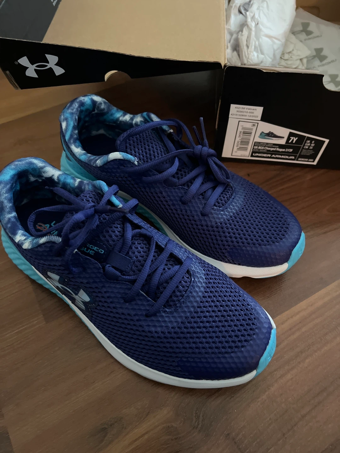 Under Armour Charged Rogue 3 F2F - Youth Size 7