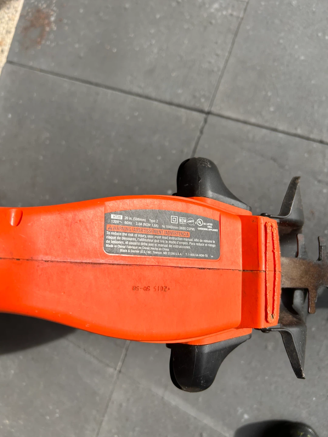 Black+Decker Hedge Trimmer - photo 4