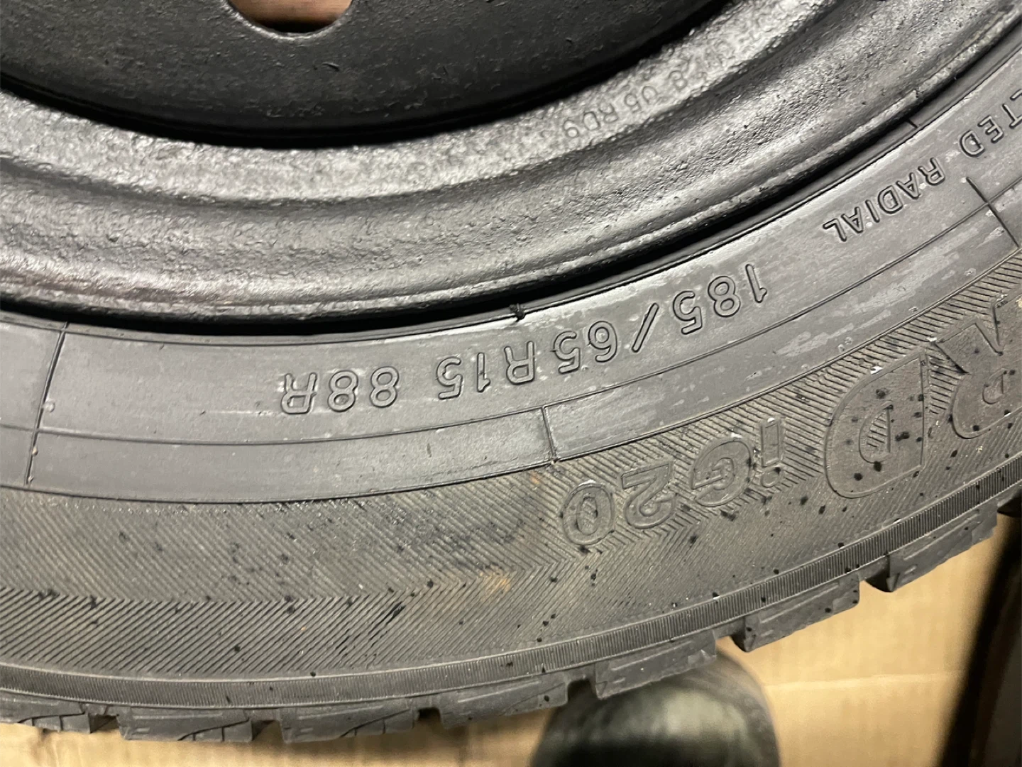 Yokohama iceGUARD iG20 185/65R15 88R Tire - photo 3