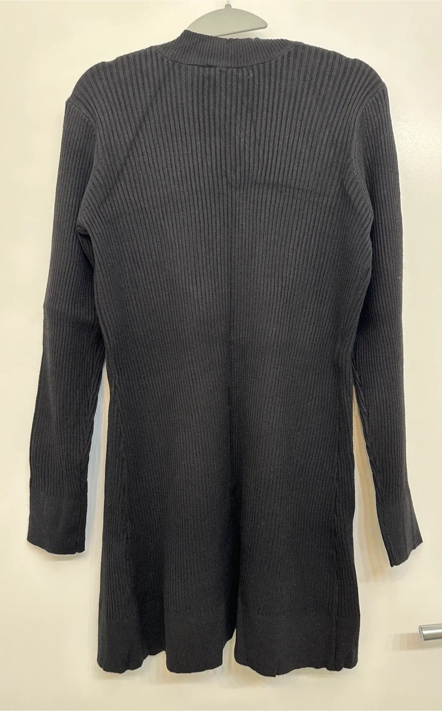 Black Soft yarn Cardigan image indicator(2)