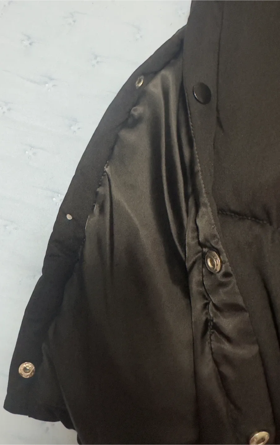 Avec Les Filles Black Puffer Vest with Hood image indicator(4)