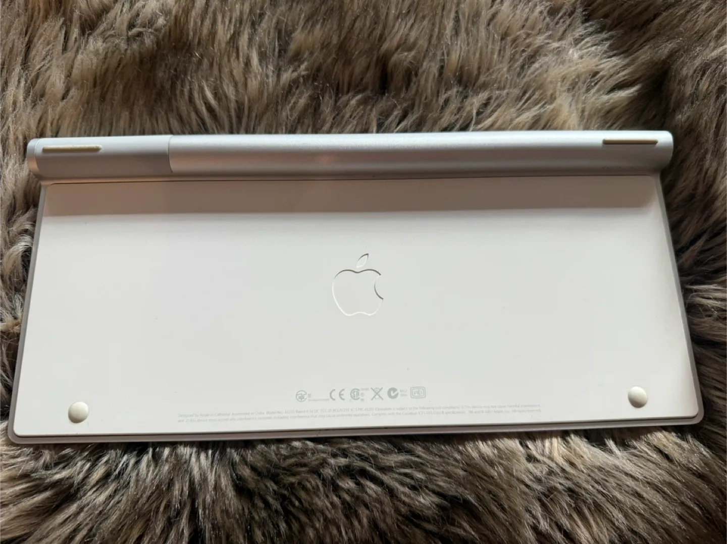 Apple Wireless Keyboard image indicator(2)