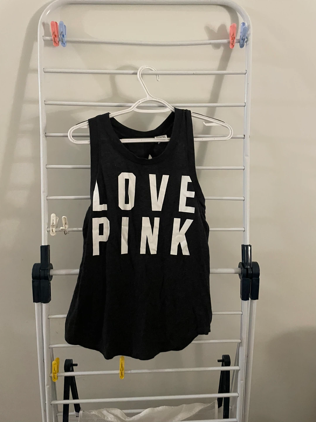 Women's gym top and bottom, $5 each or $30 all together - photo 2