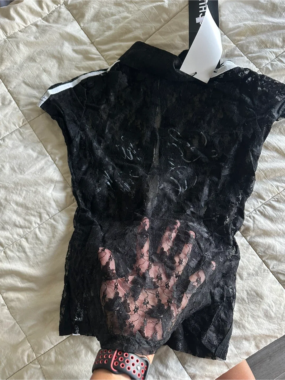 Selling a cute black lace top.! image indicator(6)