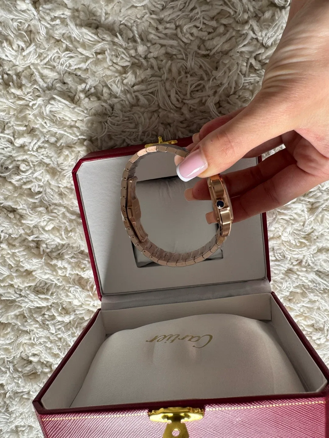 Watch  Rose Gold image indicator(3)