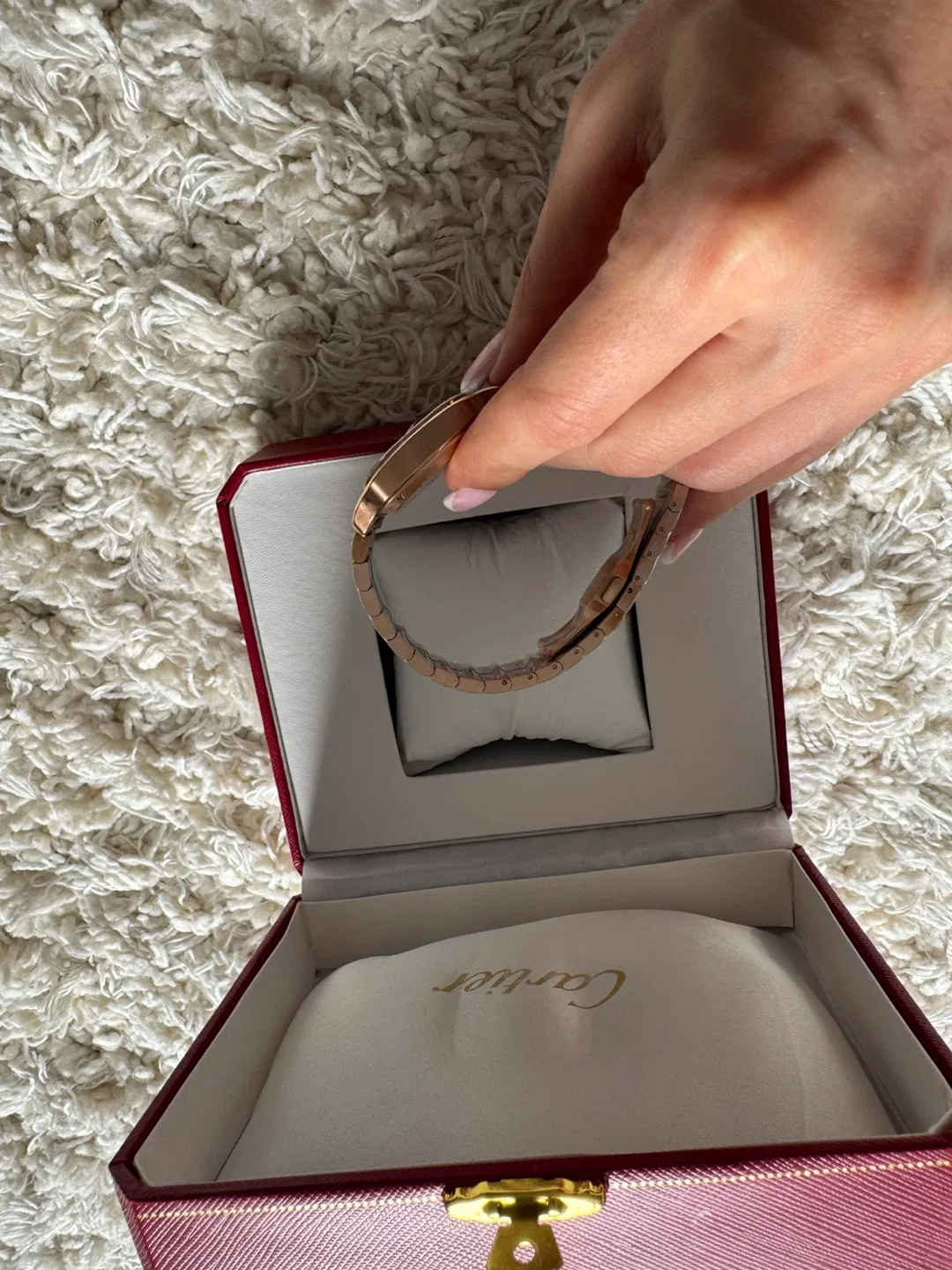 Watch  Rose Gold image indicator(6)