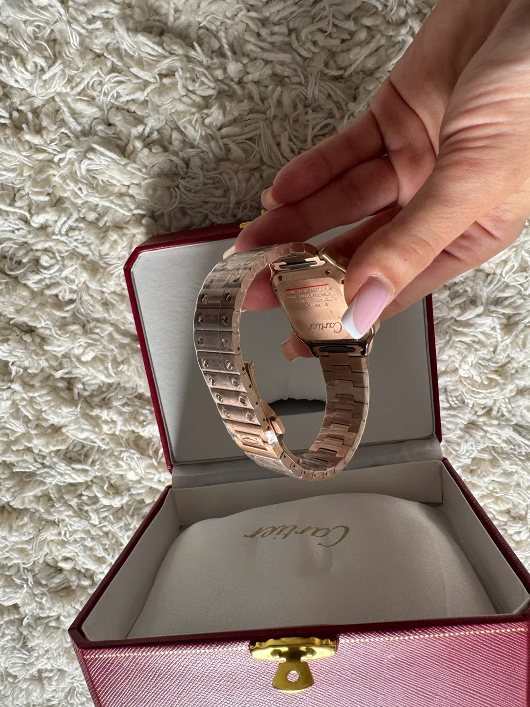 Watch  Rose Gold image indicator(2)