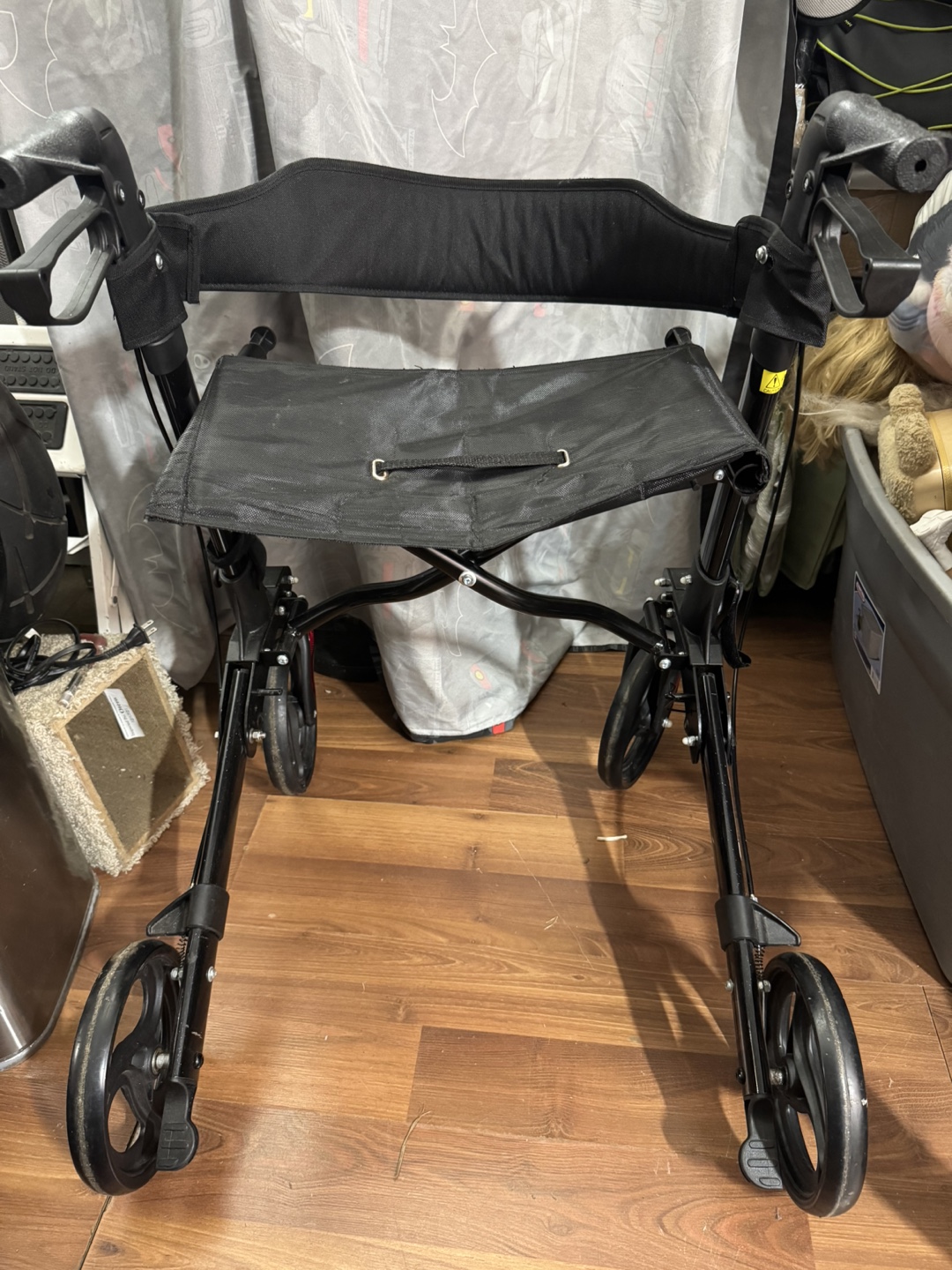 Living Basics Mobility Walker with Seat - photo 3