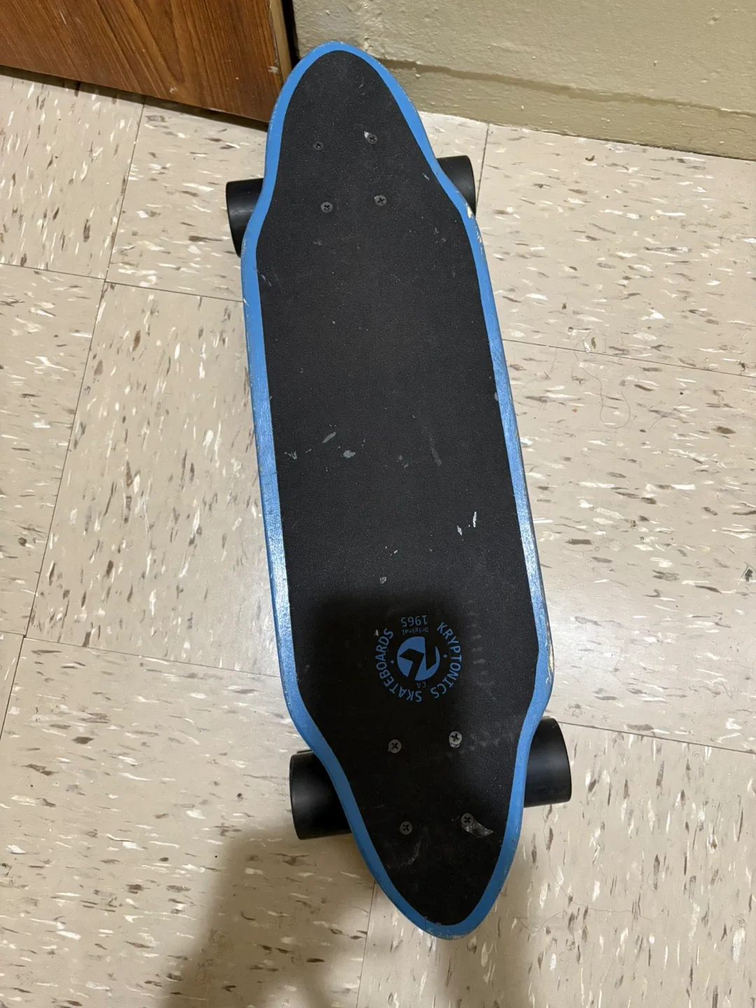 Kryptonics Skateboard image indicator(4)