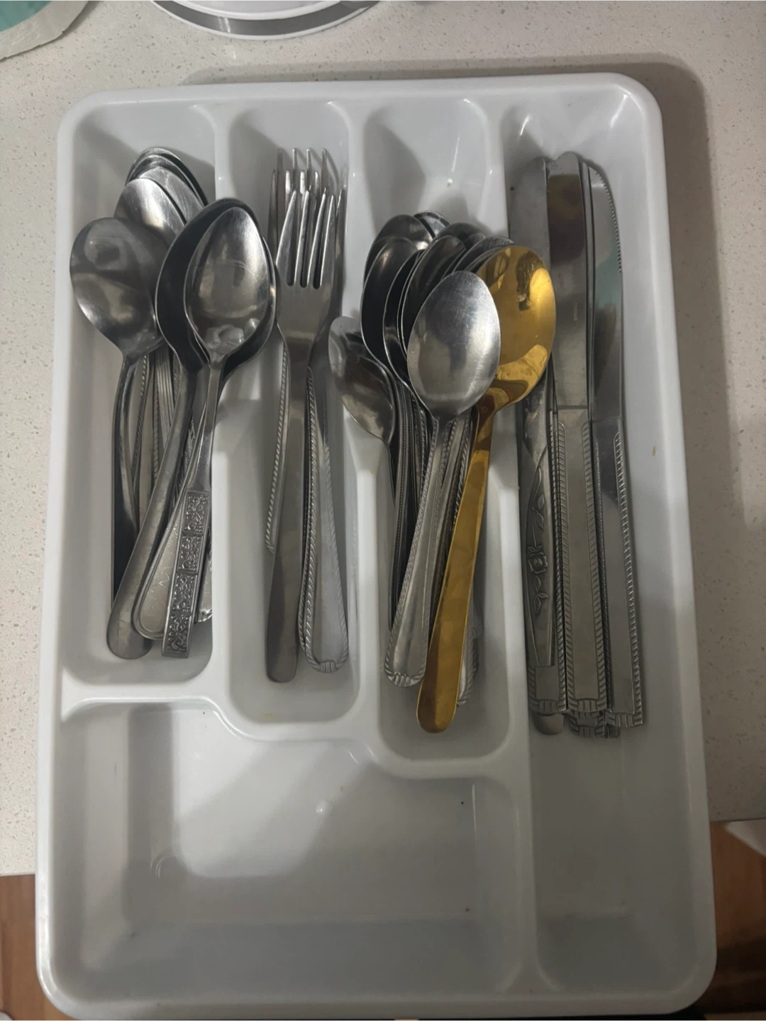 Mixed Silverware Set