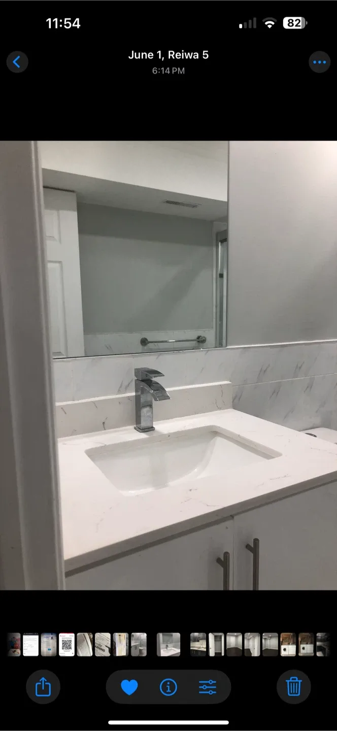 Bright & Spacious Basement Apartment for Rent jn Pickering image indicator(10)