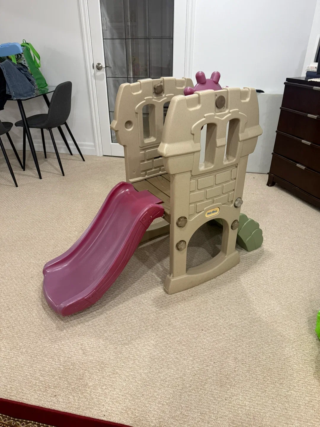 Little Tikes Castle Climber and Slide image indicator(2)