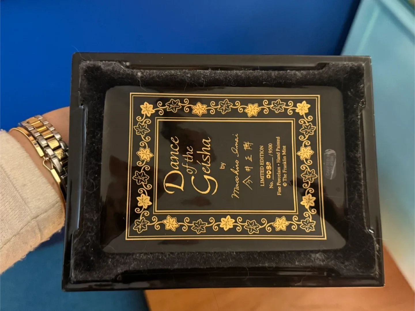 Vintage Porcelain Geisha Figurine image indicator(6)