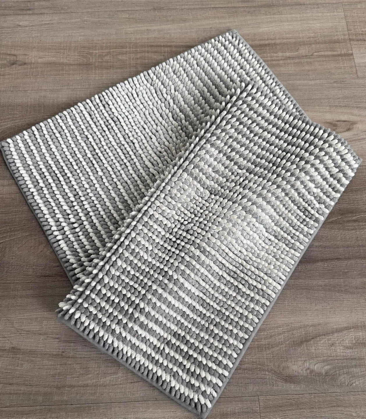 Gray Striped Bath Mat image indicator(2)