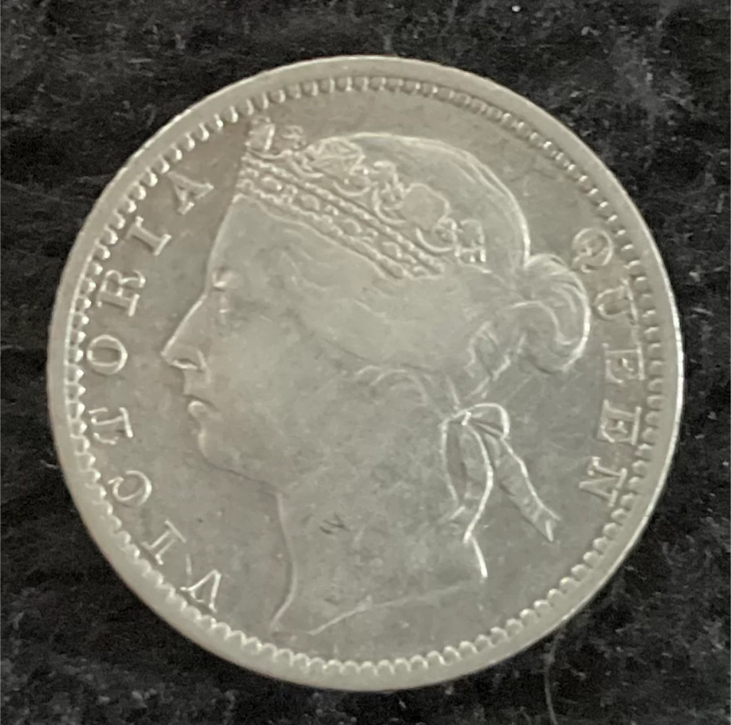 Queen Victoria 1900 Straits Settlements 10 Cents Coin - photo 2