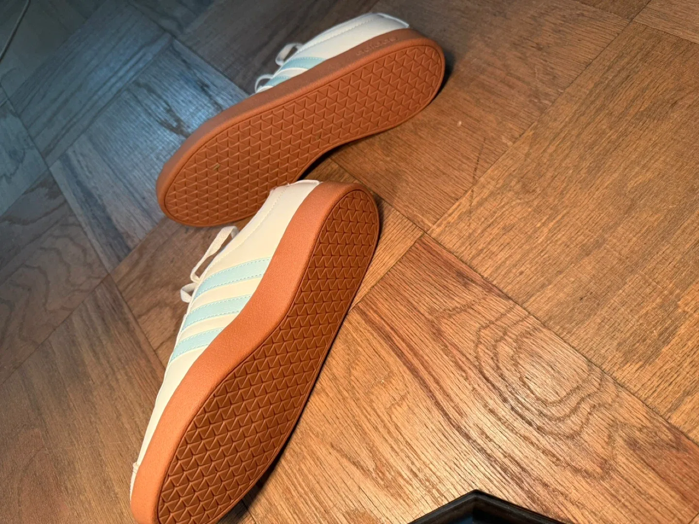 Adidas White and Mint Green  Women's Shoes image indicator(2)