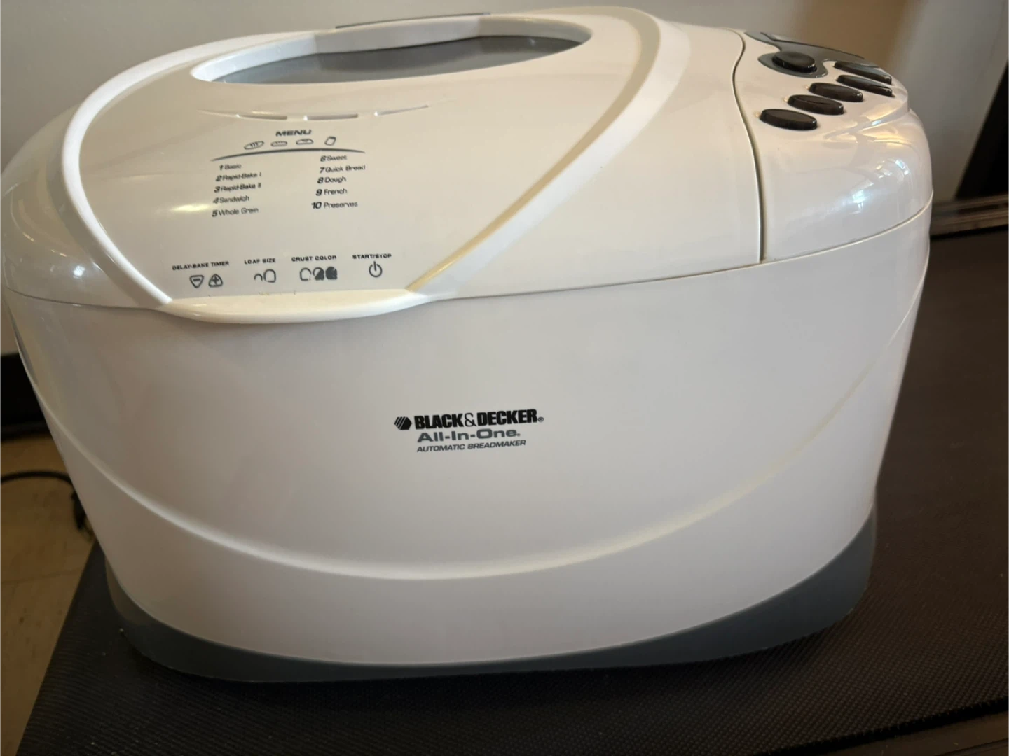 Black & Decker All-in-One Automatic Breadmaker - photo 2