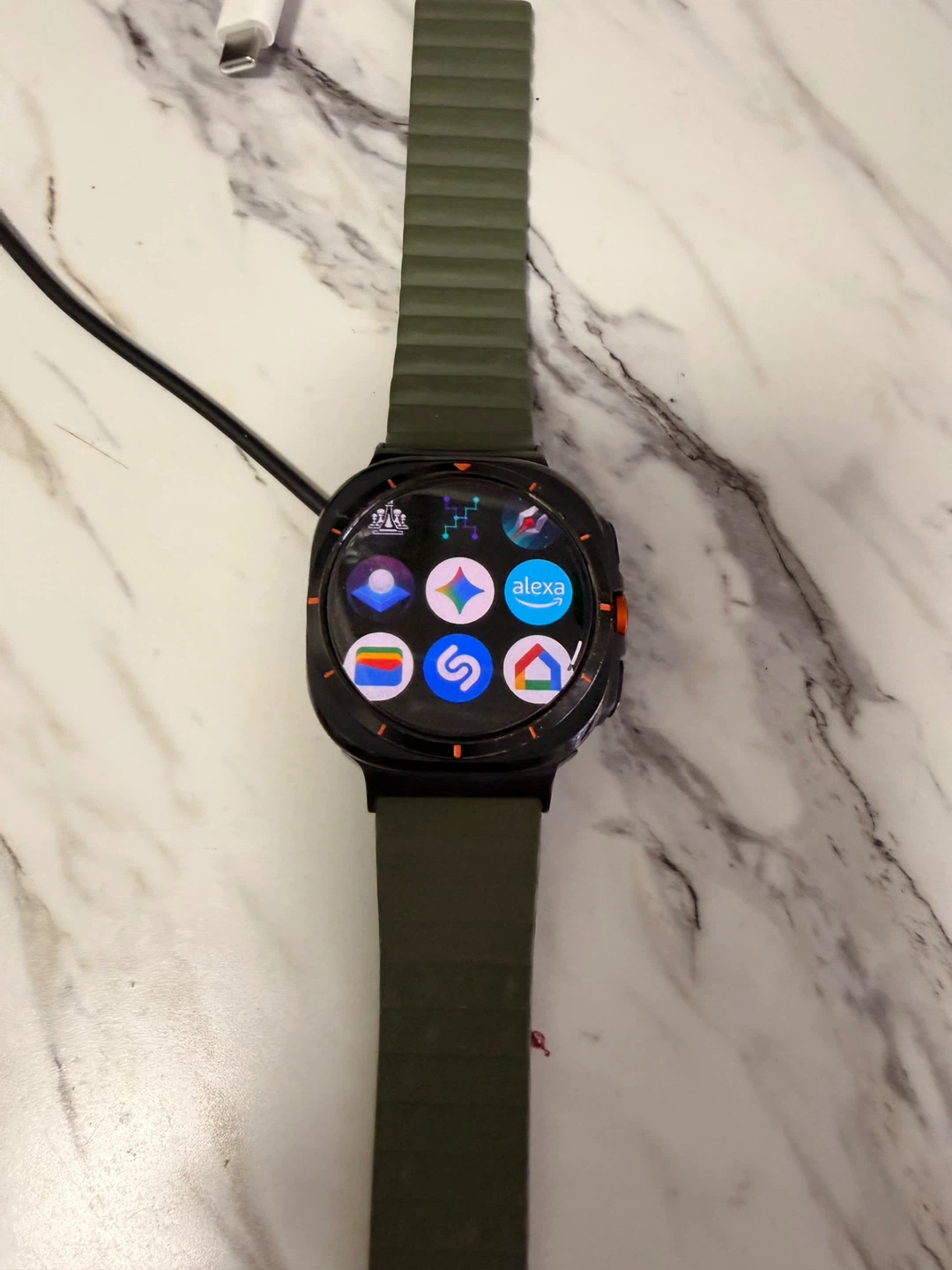 Samsung Galaxy 24s ultra and watch - photo 3
