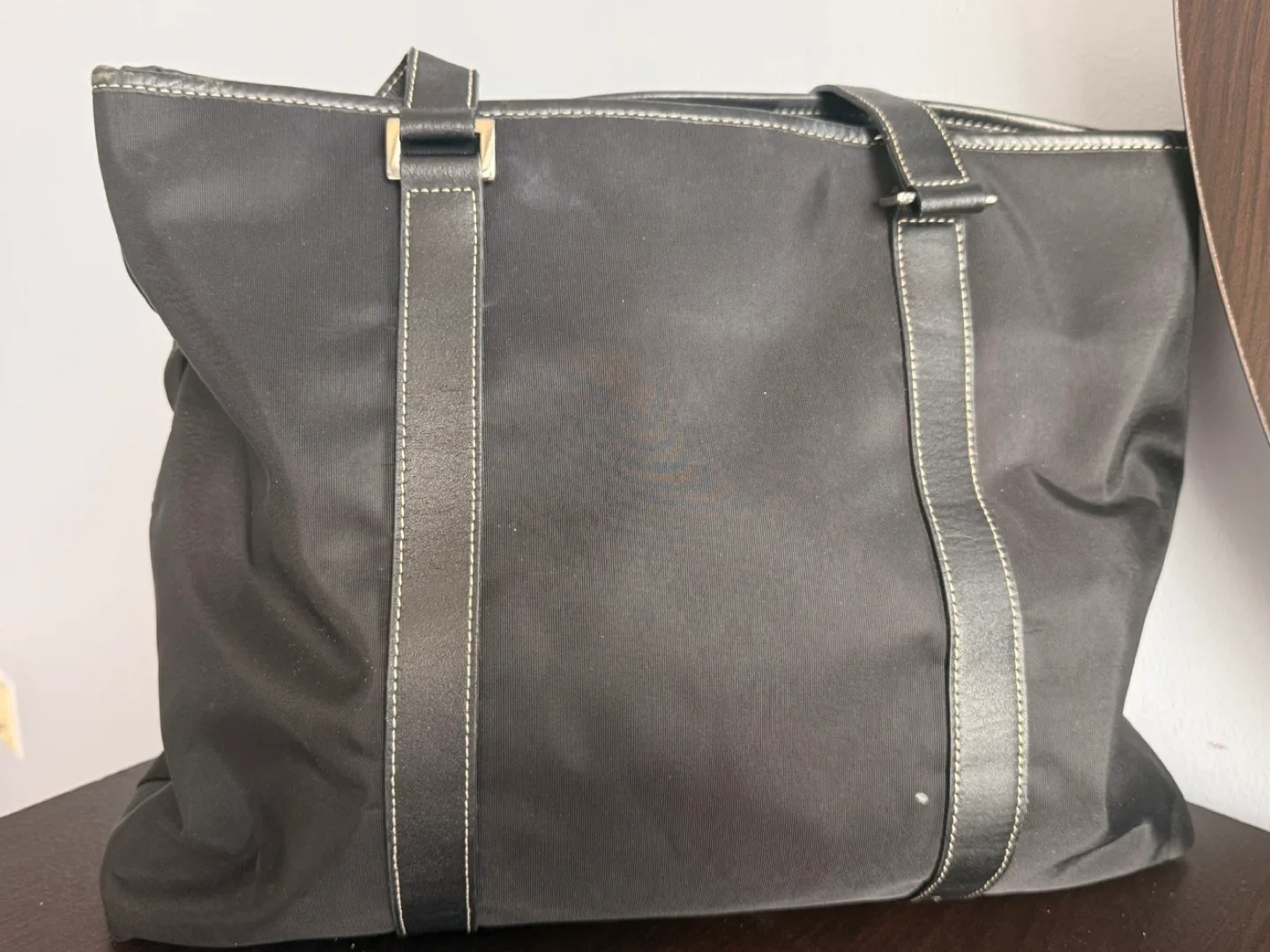 MAXX New York Black Tote Bag image indicator(2)